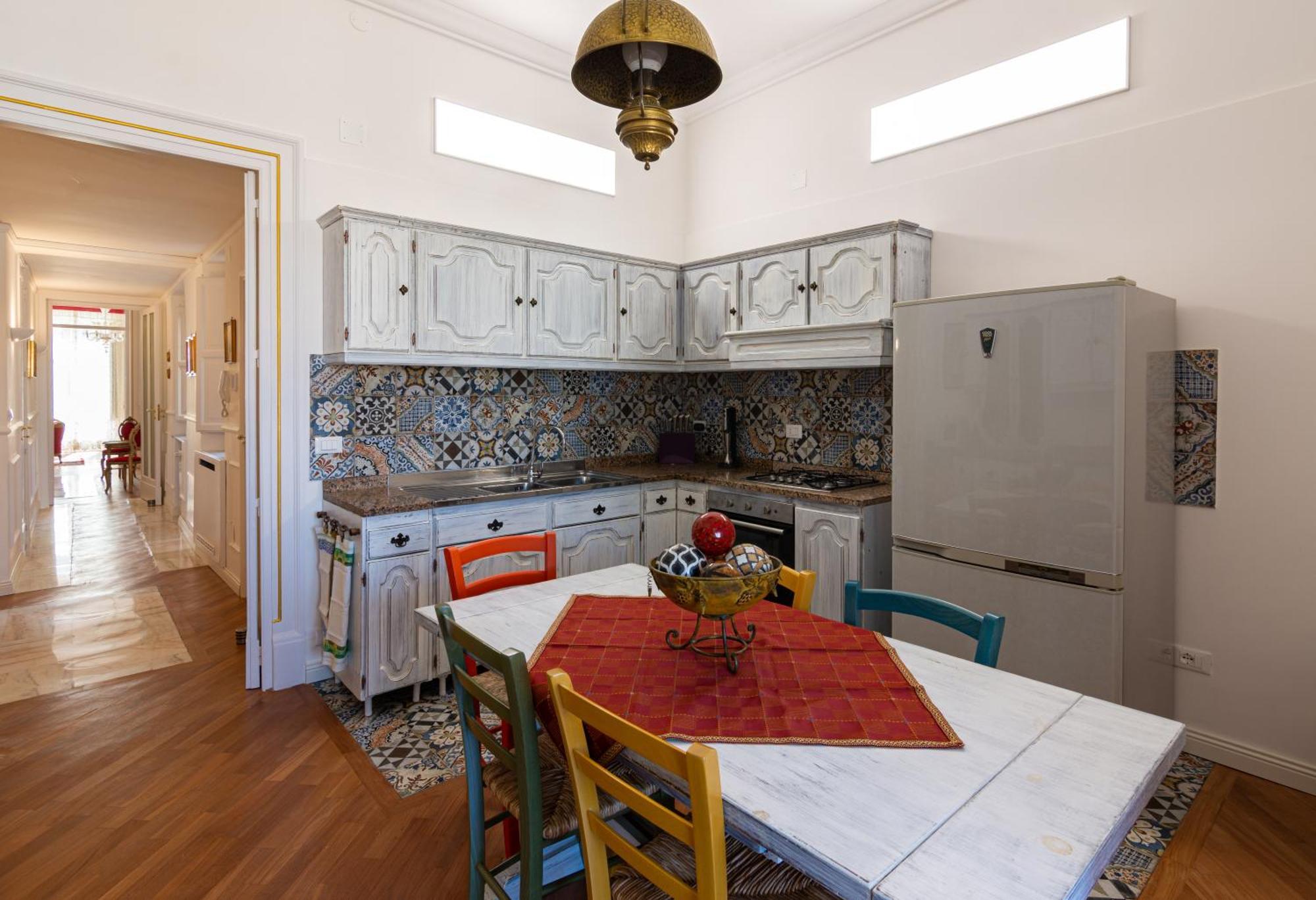 Le Rose Di Nonna Maria, Appartamento Di Lusso In Centro Citta Palermo Luaran gambar