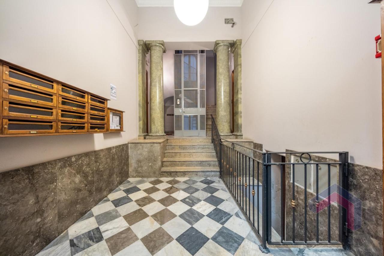 Le Rose Di Nonna Maria, Appartamento Di Lusso In Centro Citta Palermo Luaran gambar