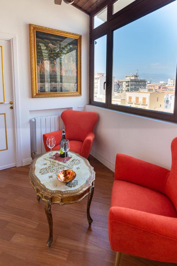 Le Rose Di Nonna Maria, Appartamento Di Lusso In Centro Citta Palermo Luaran gambar