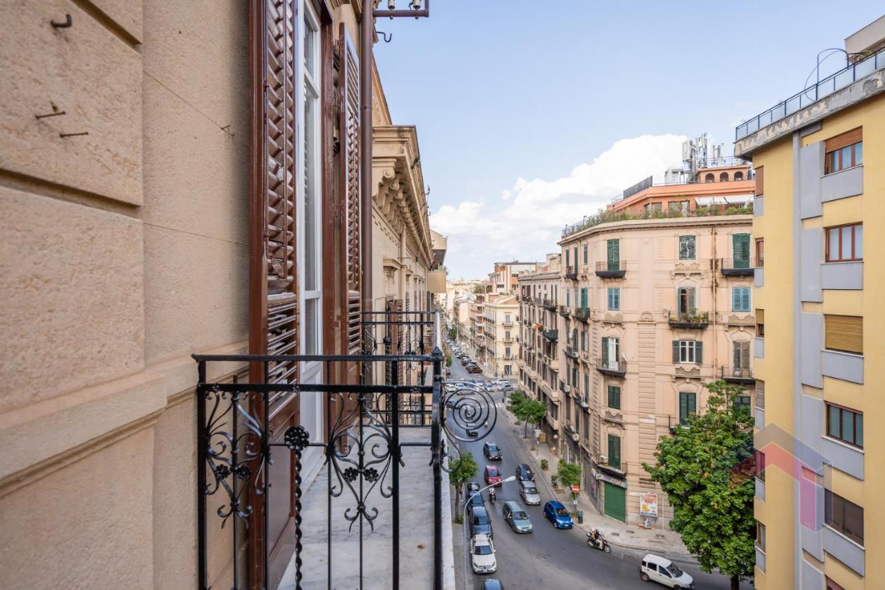 Le Rose Di Nonna Maria, Appartamento Di Lusso In Centro Citta Palermo Luaran gambar