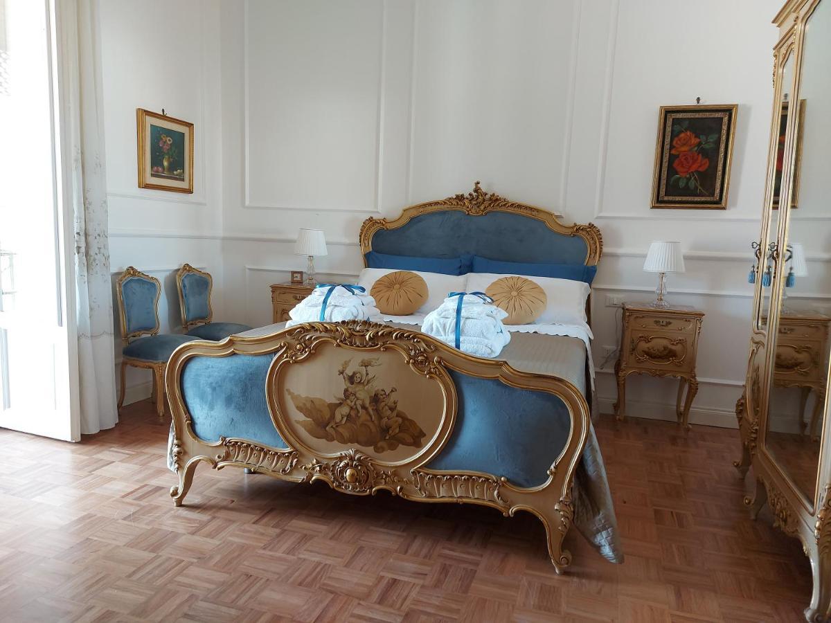 Le Rose Di Nonna Maria, Appartamento Di Lusso In Centro Citta Palermo Luaran gambar