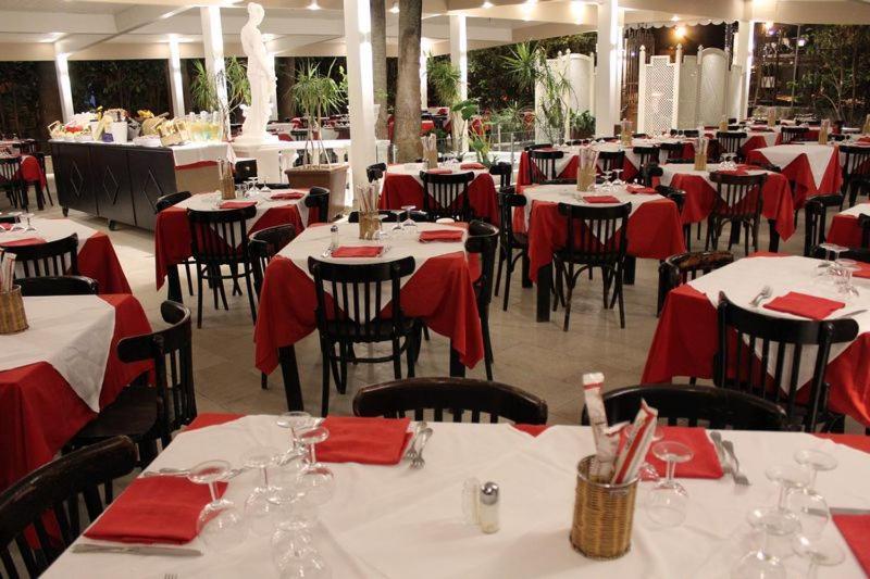Le Rose Di Nonna Maria, Appartamento Di Lusso In Centro Citta Palermo Luaran gambar